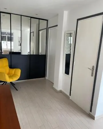 Apartment Appt Centre *